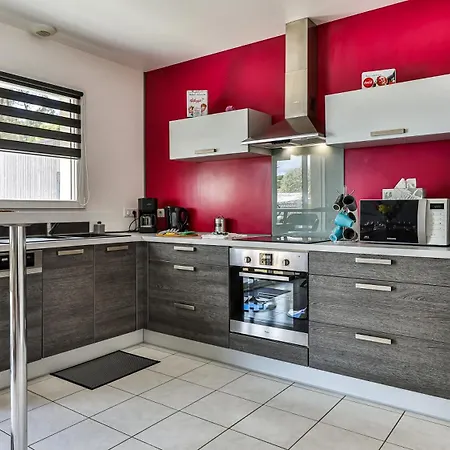 Entre Pins Et Oceans - Maison Au Calme En Foret